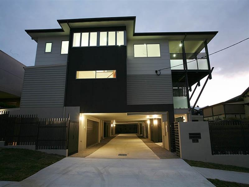 87 Stephens Street, Morningside QLD 4170