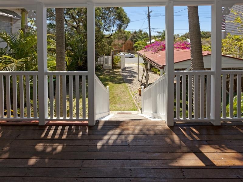 73A Hipwood Street, Norman Park QLD 4170