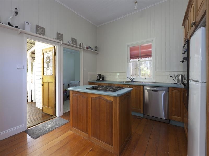 73A Hipwood Street, Norman Park QLD 4170