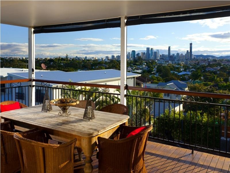 39 Victoria Street, Balmoral QLD 4171