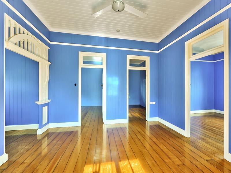 61 Wynnum Road, Norman Park QLD 4170