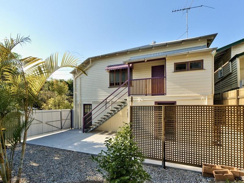 61 Wynnum Road, Norman Park QLD 4170