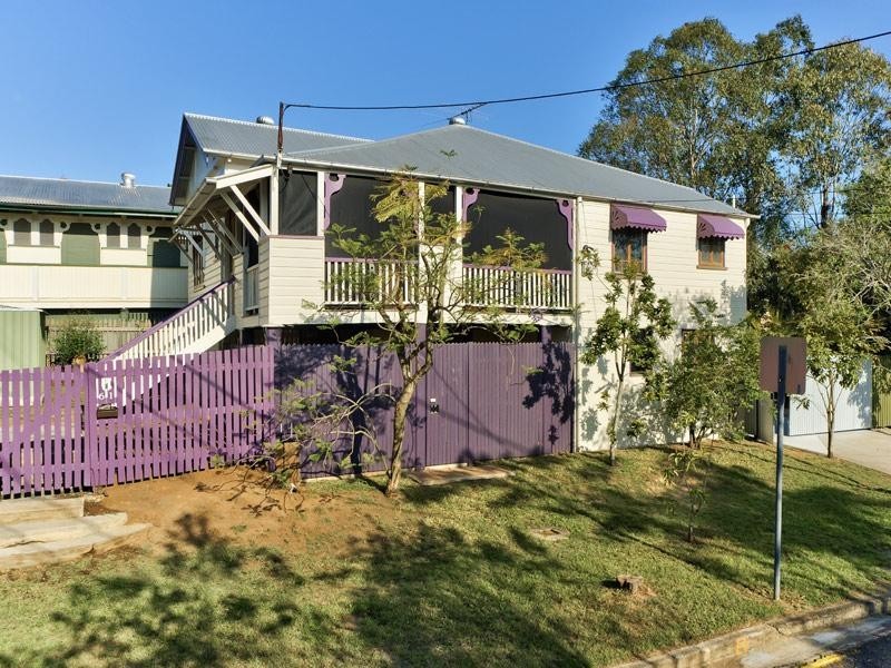 61 Wynnum Road, Norman Park QLD 4170