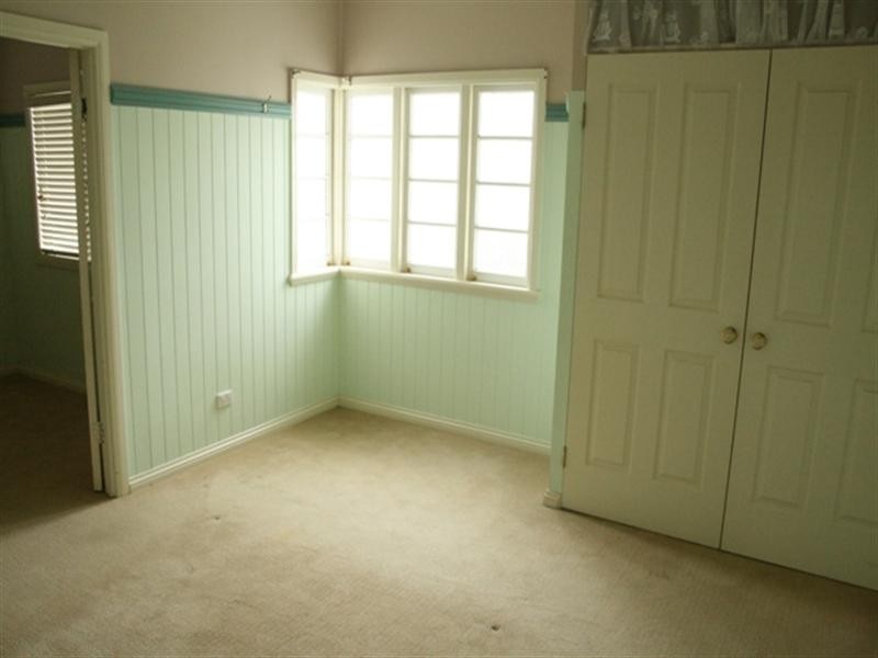 17 Elaroo Street, Morningside QLD 4170