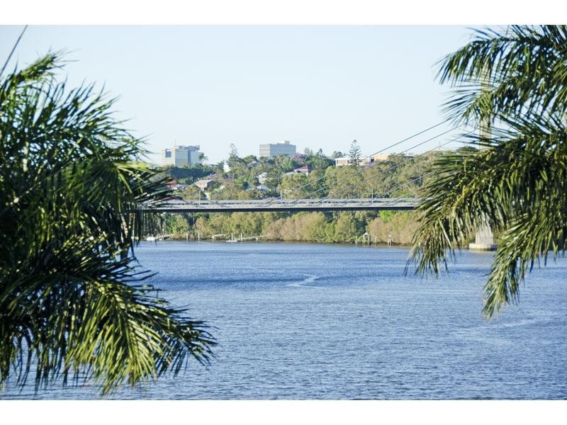 91 Brisbane Corso, Fairfield QLD 4103