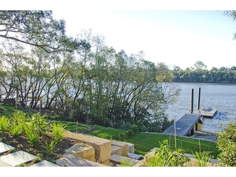 91 Brisbane Corso, Fairfield QLD 4103