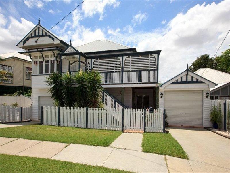 8 Aster Street, Cannon Hill QLD 4170