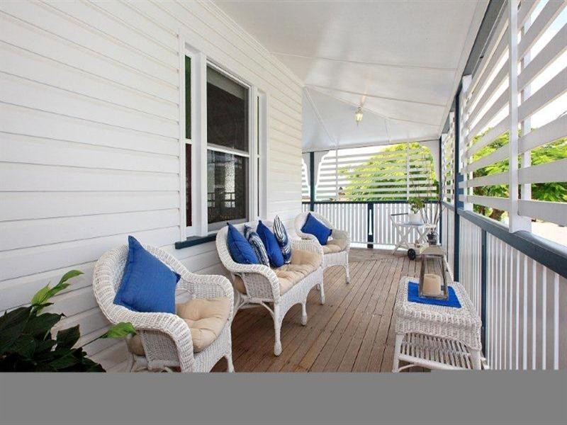 8 Aster Street, Cannon Hill QLD 4170