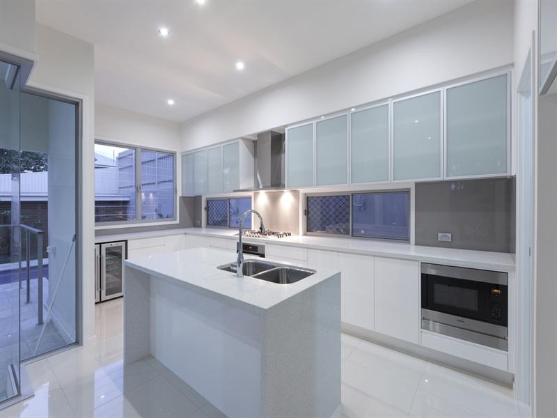 47 Harrison Street, Bulimba QLD 4171