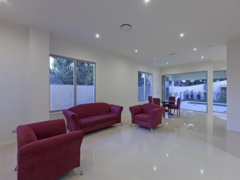 47 Harrison Street, Bulimba QLD 4171