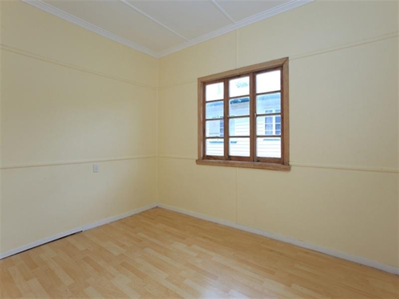 13 Balmoral Street, Hawthorne QLD 4171