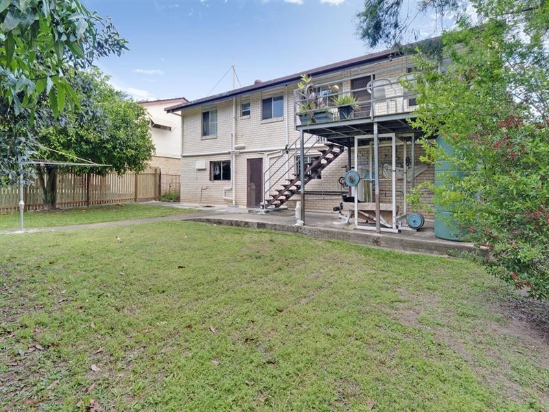 40 Fairlawn Street, Nathan QLD 4111
