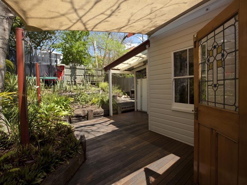 73A Hipwood Street, Norman Park QLD 4170