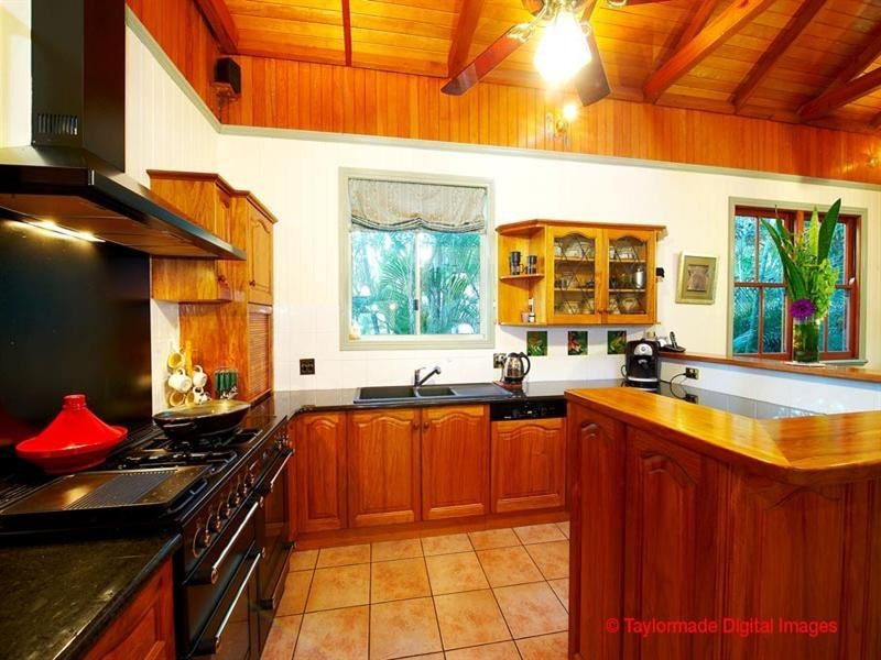 46 Duke Street, Bulimba QLD 4171