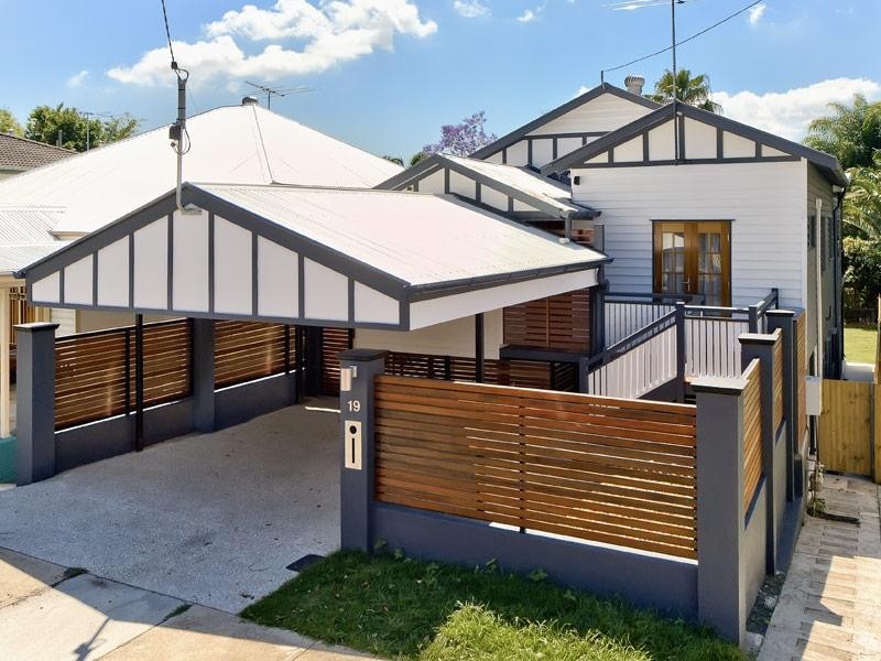 19 Burlington Street, East Brisbane QLD 4169