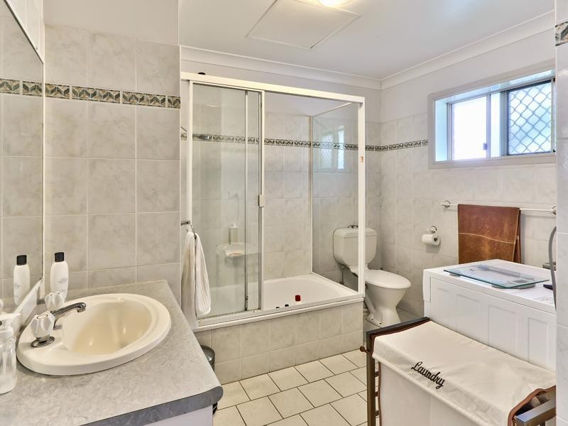 4/15 Malcolm Street, Hawthorne QLD 4171