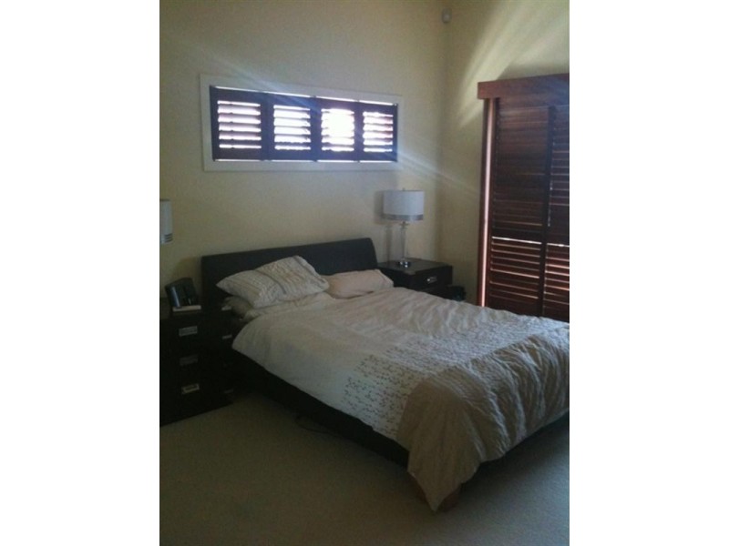 2 Kingfisher Lane, East Brisbane QLD 4169