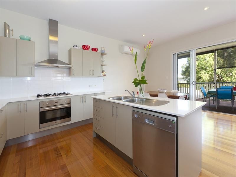 79 Nordenfeldt Road, Cannon Hill QLD 4170