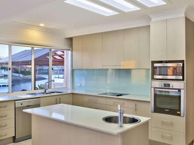 101 Masthead Drive, Raby Bay QLD 4163