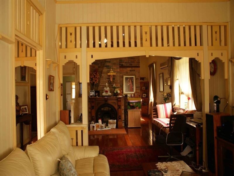 9 Norman Street, East Brisbane QLD 4169