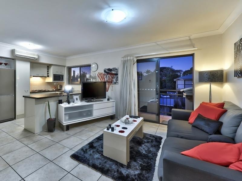 5/15 Eskgrove Street, East Brisbane QLD 4169