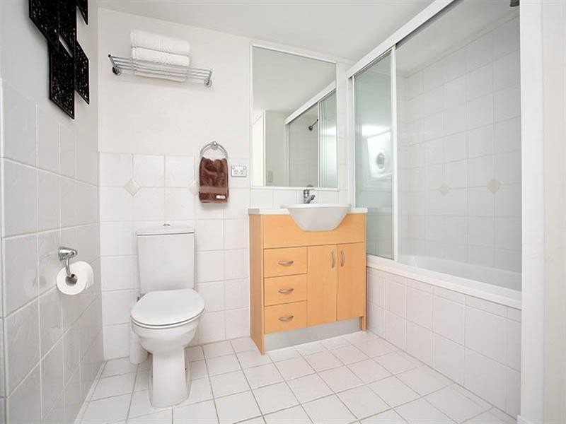 16/13 Vectis Street, Norman Park QLD 4170