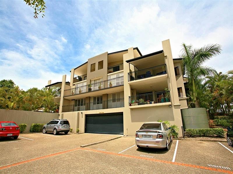 16/13 Vectis Street, Norman Park QLD 4170