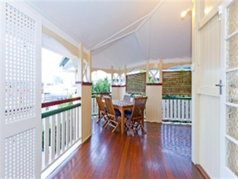 6 McConnell Street, Bulimba QLD 4171