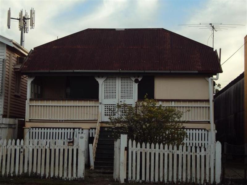 14 Holden Street, Woolloongabba QLD 4102