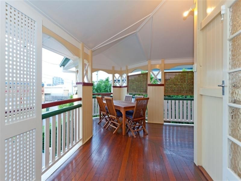 6 McConnell Street, Bulimba QLD 4171