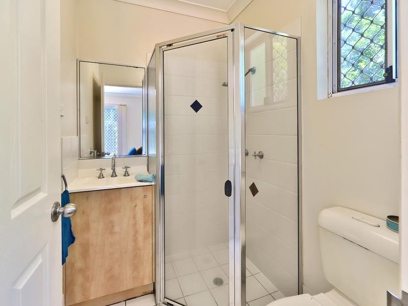 3/16 Miles Street, Hawthorne QLD 4171