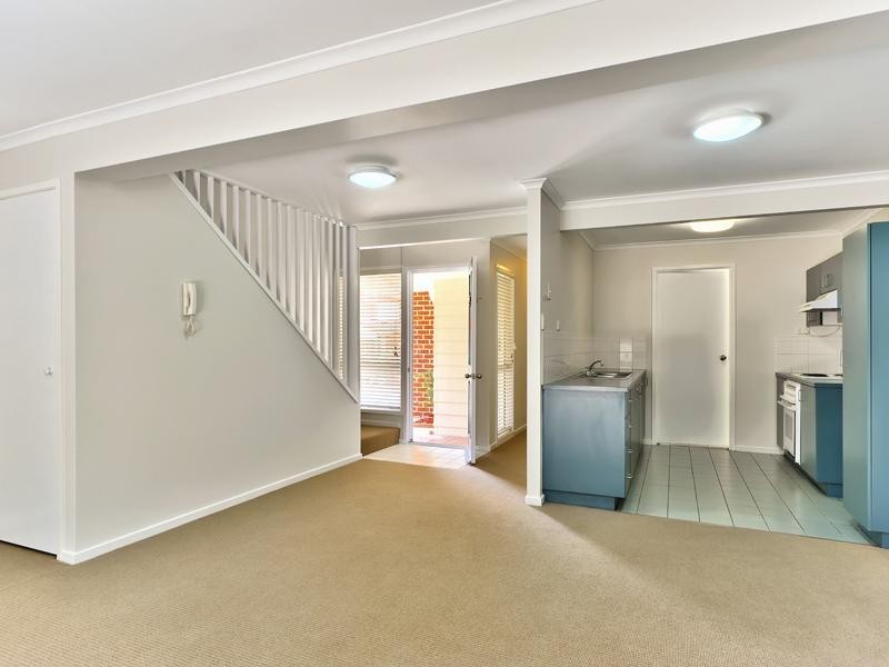 28/18 Elwell Street, Morningside QLD 4170