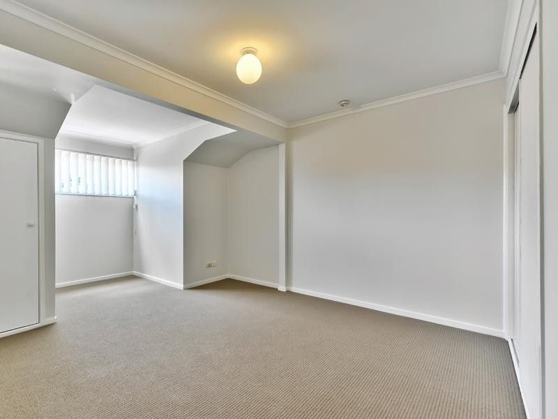 28/18 Elwell Street, Morningside QLD 4170