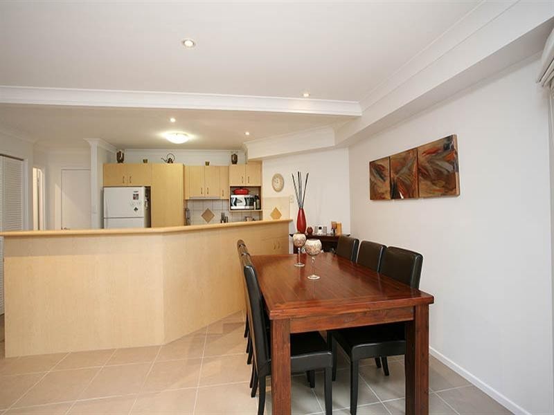 2/15 Hartley Street, Camp Hill QLD 4152
