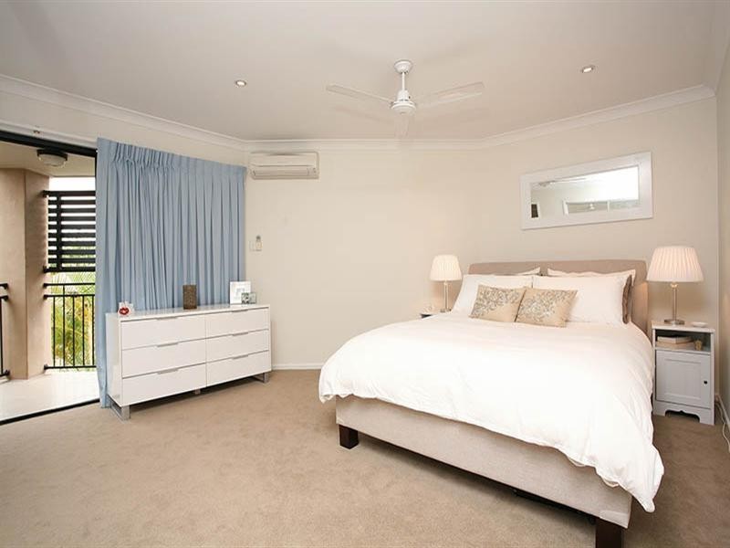 2/15 Hartley Street, Camp Hill QLD 4152