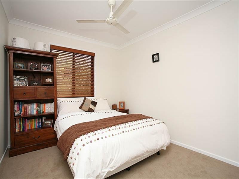 2/15 Hartley Street, Camp Hill QLD 4152
