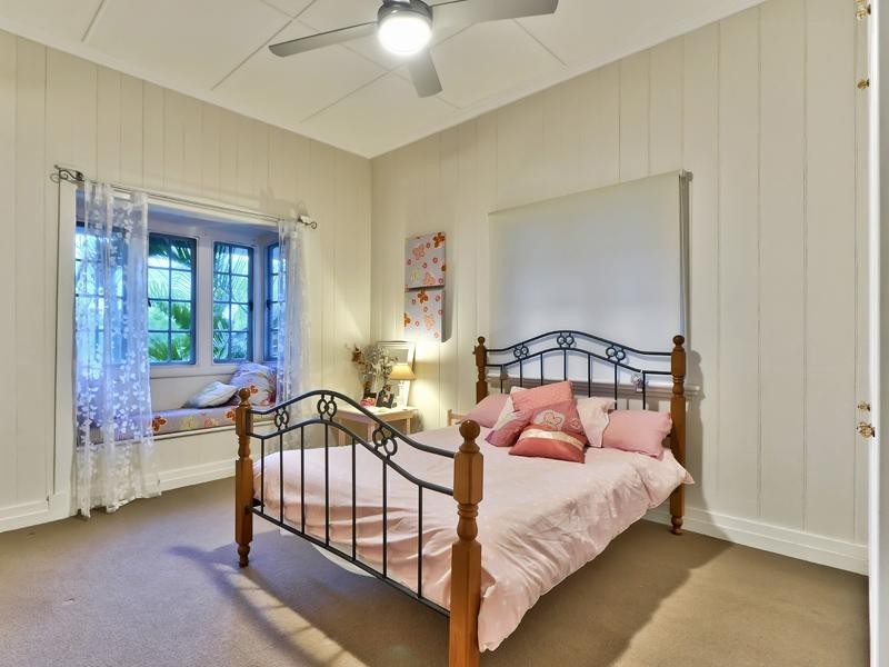 114 Henderson Street, Bulimba QLD 4171