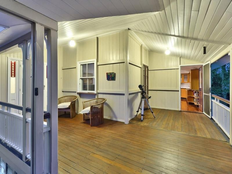 114 Henderson Street, Bulimba QLD 4171