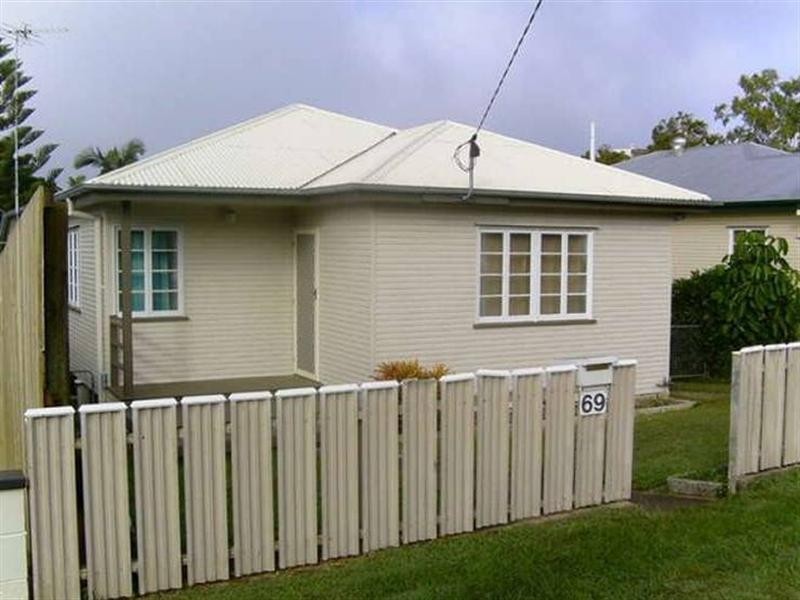 69 Perkins Street, Upper Mount Gravatt QLD 4122