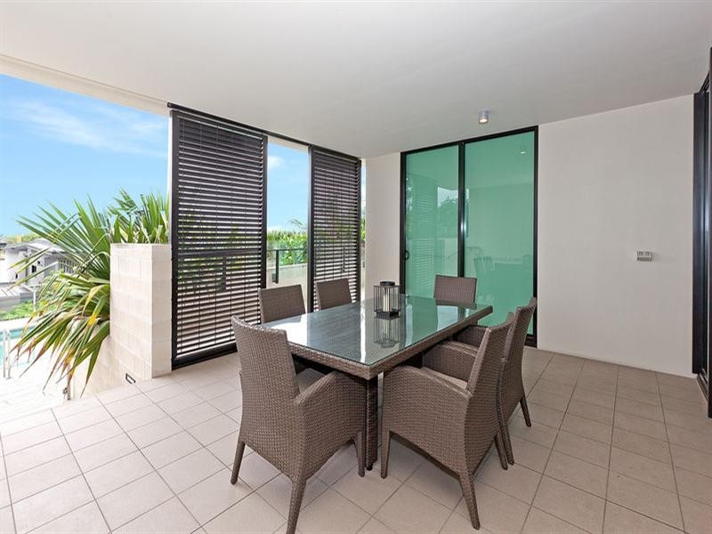 313/90 Wynnum Road, Norman Park QLD 4170