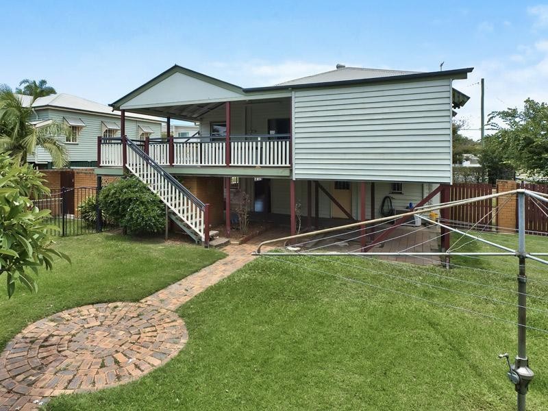 124 Barrack Road, Cannon Hill QLD 4170