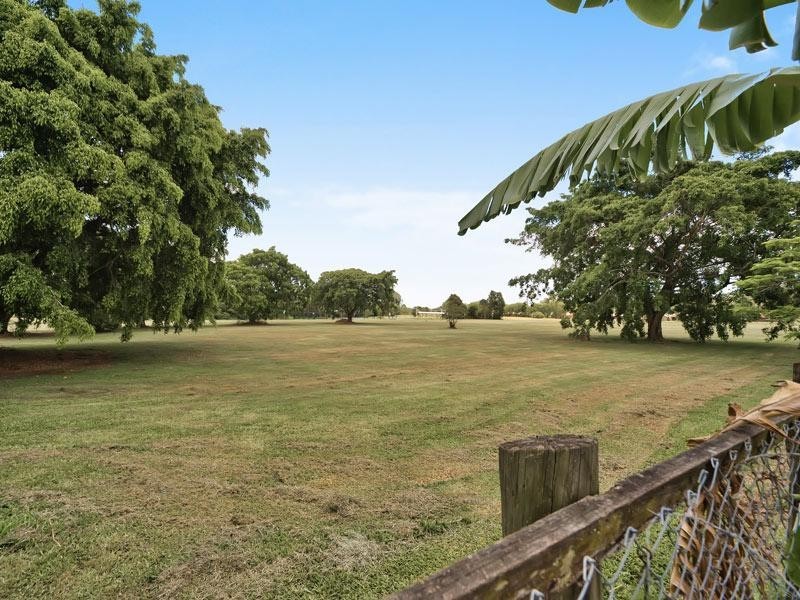 124 Barrack Road, Cannon Hill QLD 4170