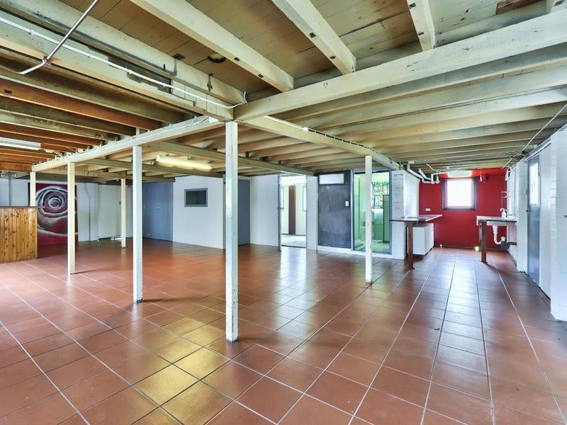 124 Barrack Road, Cannon Hill QLD 4170