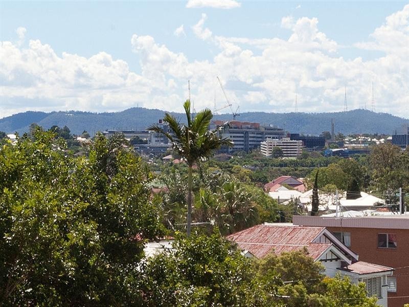 10/58 Douglas Street, Greenslopes QLD 4120