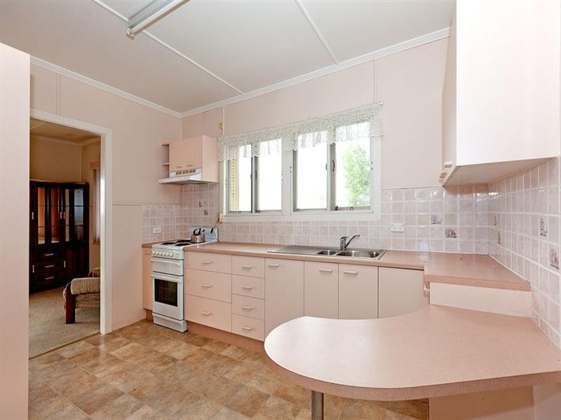 1 Ryan Avenue, Balmoral QLD 4171