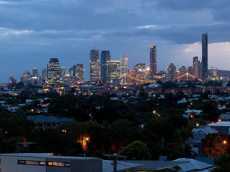 1 Ryan Avenue, Balmoral QLD 4171