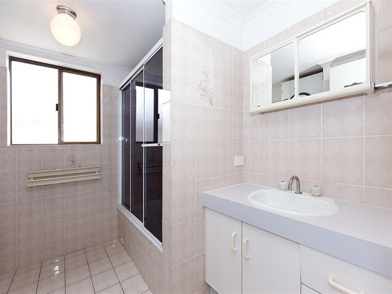 497 Creek Road, Mansfield QLD 4122