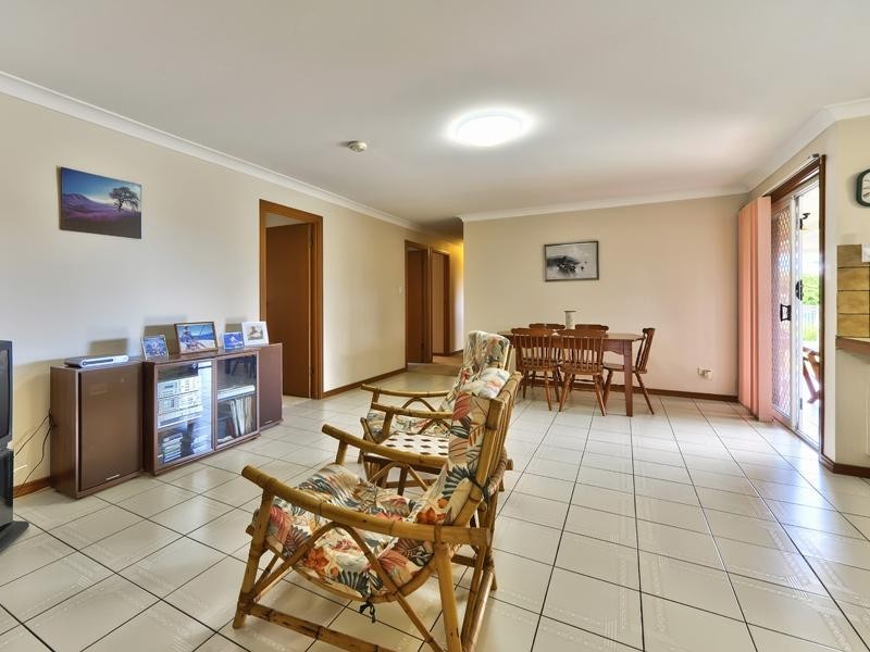 82 Cadogan Street, Carindale QLD 4152