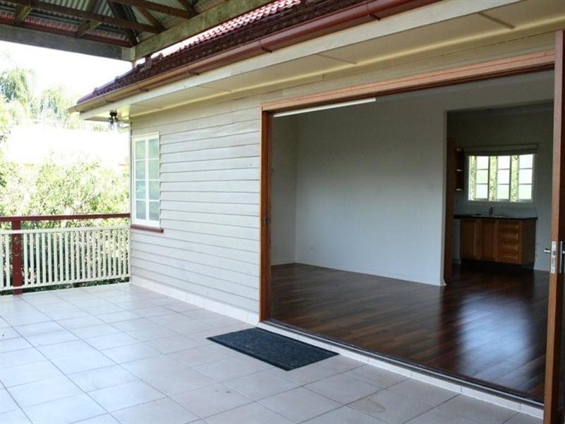 109 Erica Street, Cannon Hill QLD 4170