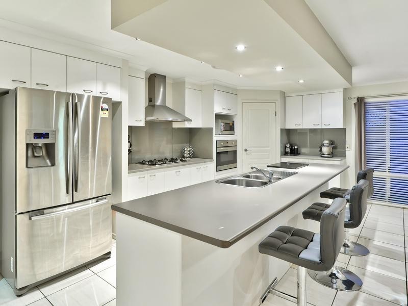 4 Pandanus Place, Tingalpa QLD 4173